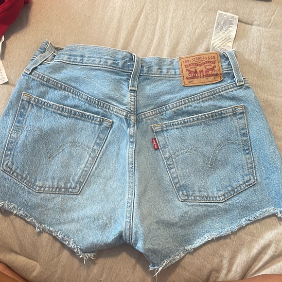 Levi’s 501 shorts - Picture 2 of 3